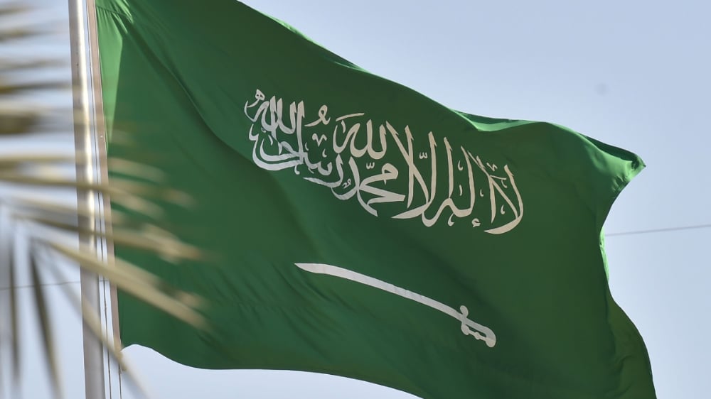 Saudi Arabia Eases Visa Requirements for Pakistanis