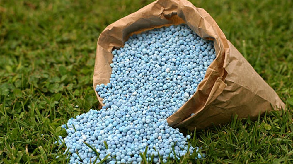 Govt’s Expensive Import of Urea to Cost Nearly Rs. 6 Billion in Subsidies