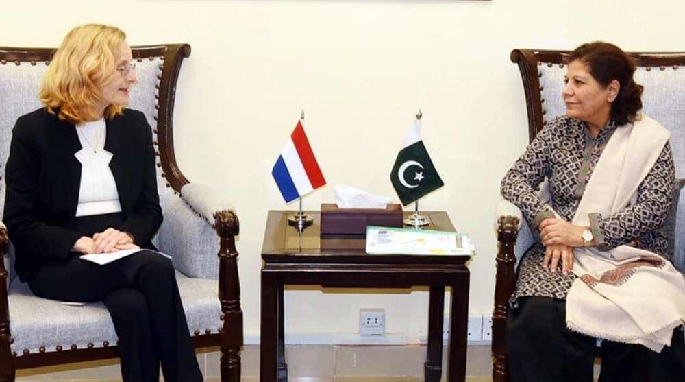 Finance Minister Urges Dutch Envoy to Enhance Scholarship Program for Pakistani Students