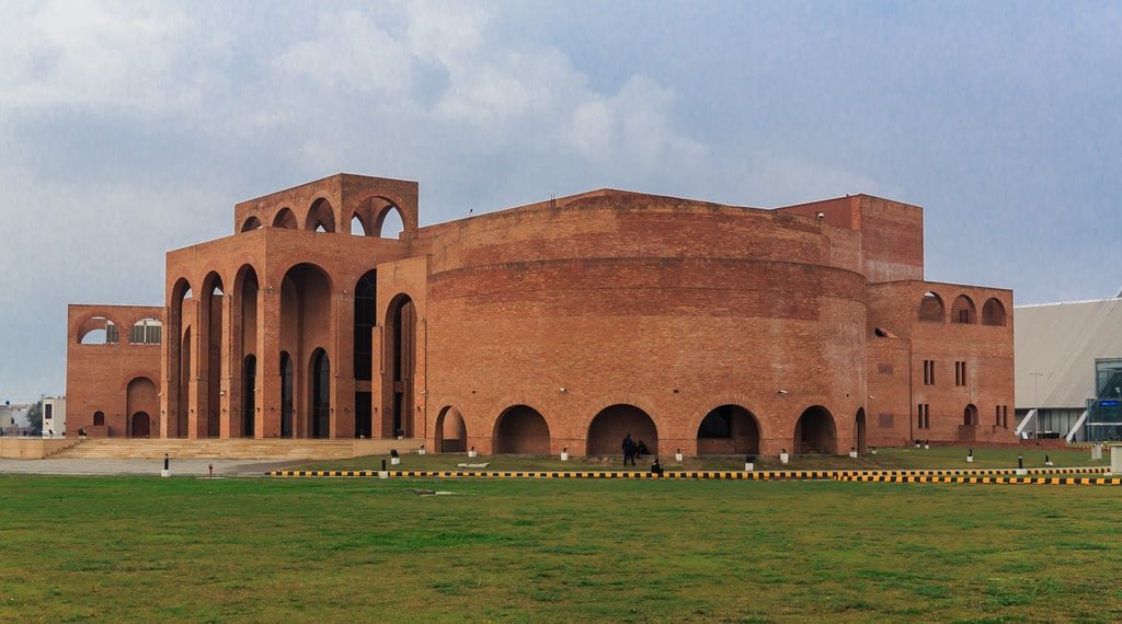 Ex-CFO Pakistan Expo Centres Rejects Allegations Against Him by CEO As Baseless