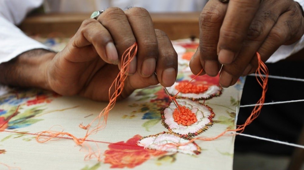 Krafters, Handicrafts Association Sign MoU to Synergize Efforts Towards Developing Micro, SMEs, Home-Based Workers 