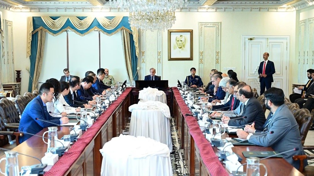 PM Invites Shanghai Electric Group to Expand Its Coal Mining Projects in Pakistan