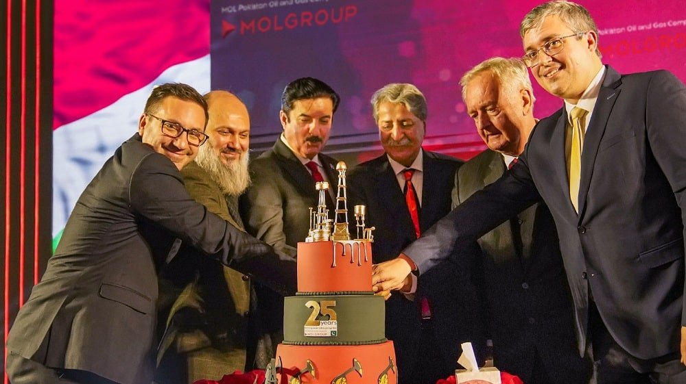 MOL Celebrates 25 Years of Success in Pakistan 