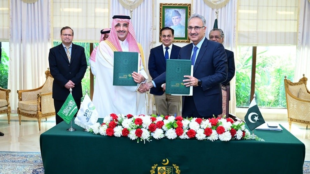 Pakistan, Saudi Fund for Development Sign $107 Million Loan Agreements for Hydropower Projects