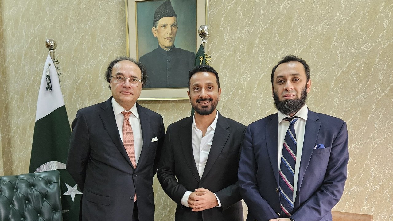 ACE Money Transfer CEO Meets Senior Ministers to Advance Legal Remittance and Financial Digitization