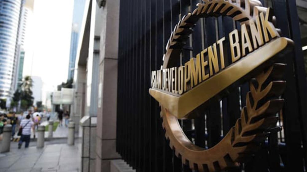Pakistan Receives $500 Million Loan from ADB  