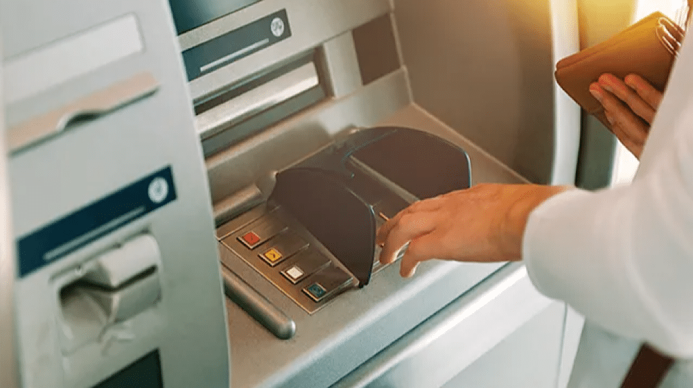 Huge Fee Imposed on Cash Withdrawal From ATMs of Other Banks