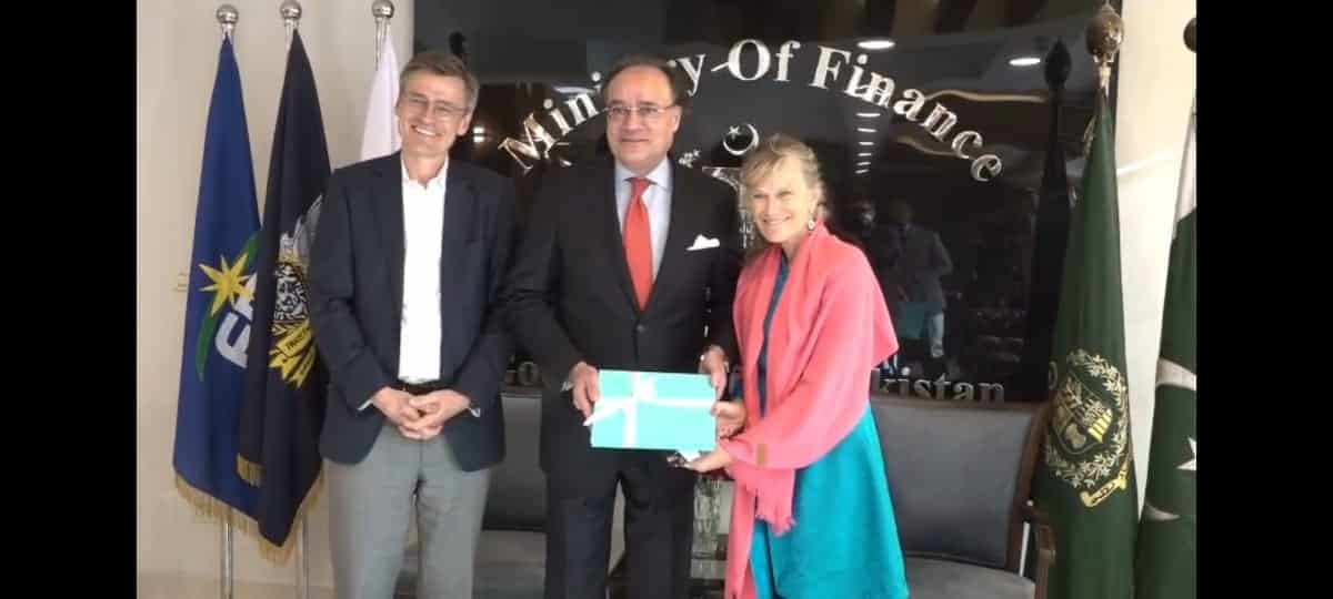 Acumen Discusses $90 Million Climate Investment with Finance Minister Aurangzeb