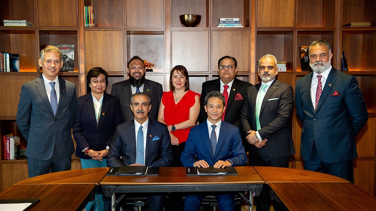 Bank Alfalah Partners with UnionPay International(UPI) to Launch Co-Badge PayPak Debit Cards