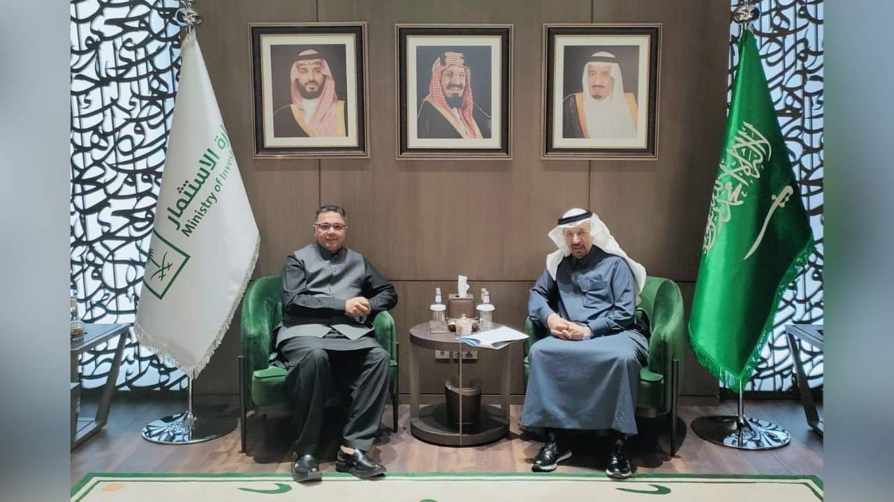 Azfar Ahsan Calls on Saudi Investment Minister to Discuss Matters of Mutual Interest