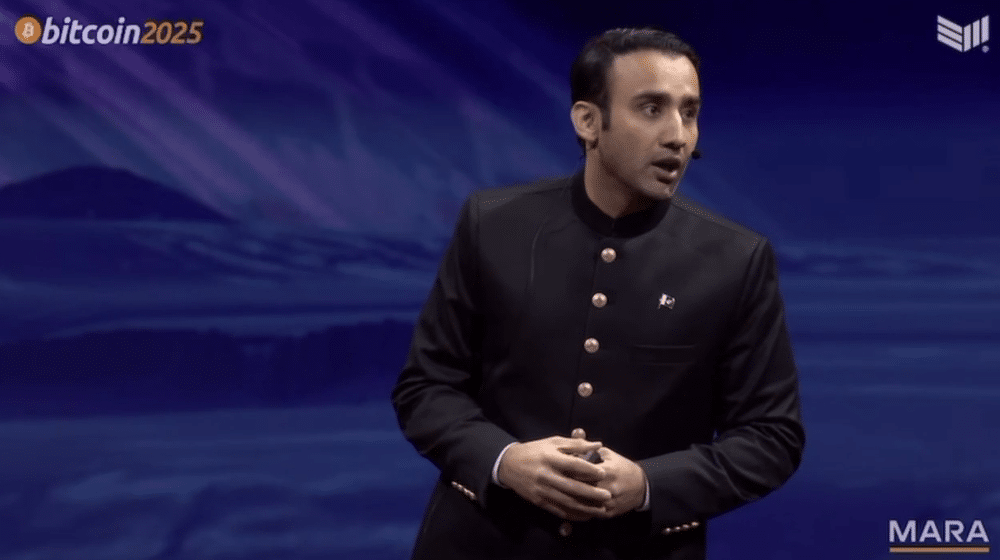 Bitcoin Crashes to 3-Week Low