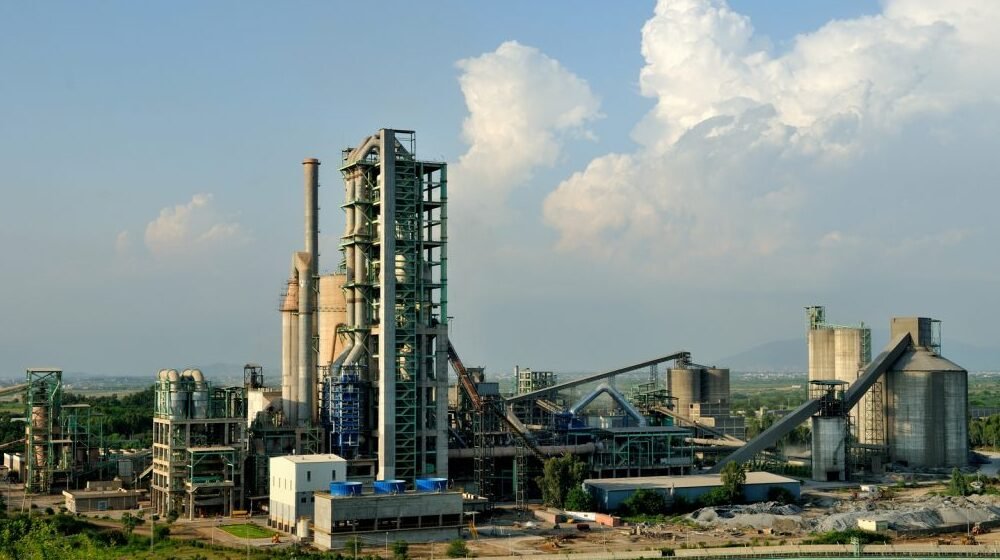 Pakistan’s Large-Scale Manufacturing Sector Contracts 2.6% in August 2024 