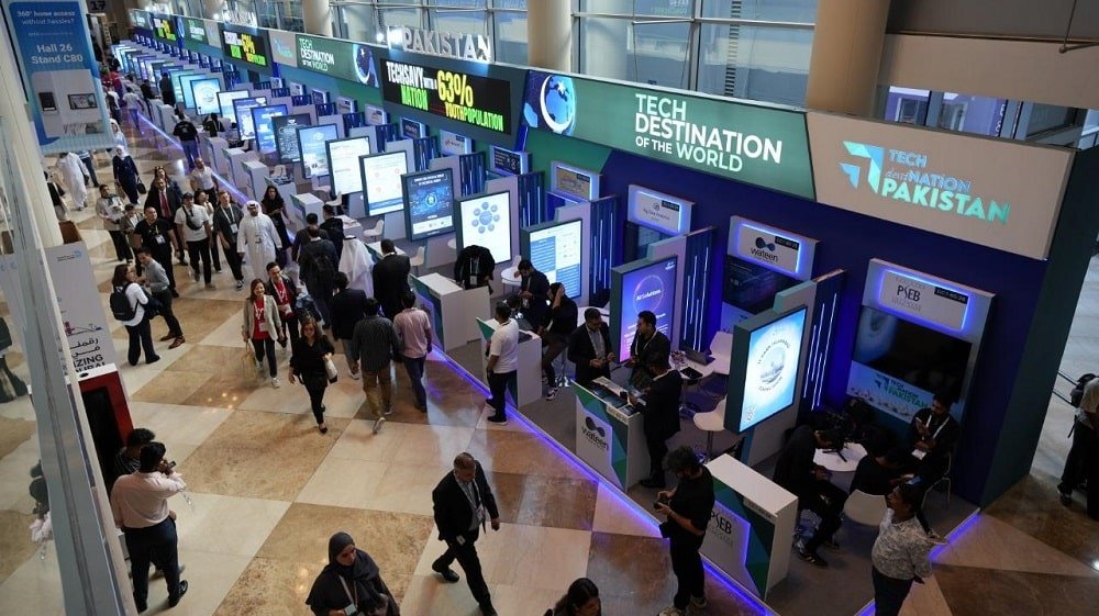 Pakistan Showcases 36 Tech Firms and Startups at GITEX 2025