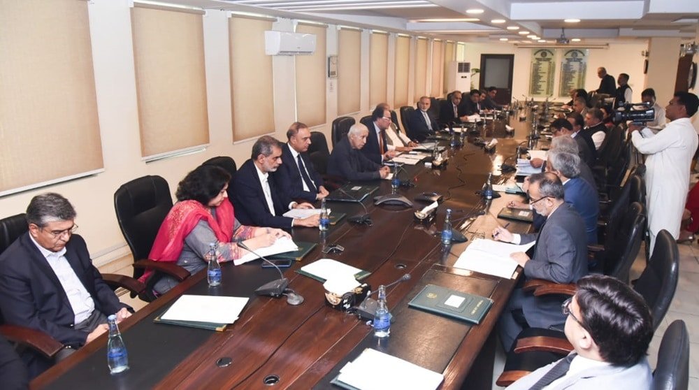 Cabinet Committee Reviews Implementation of State-Owned Enterprises Policy