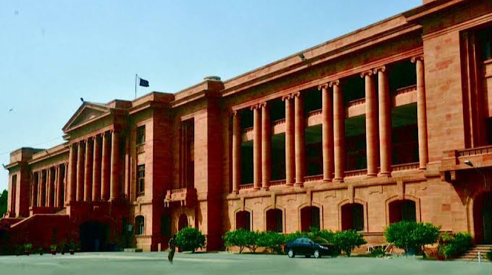 SHC Orders to Block CNICs of Sindh Building Control Authority Officials