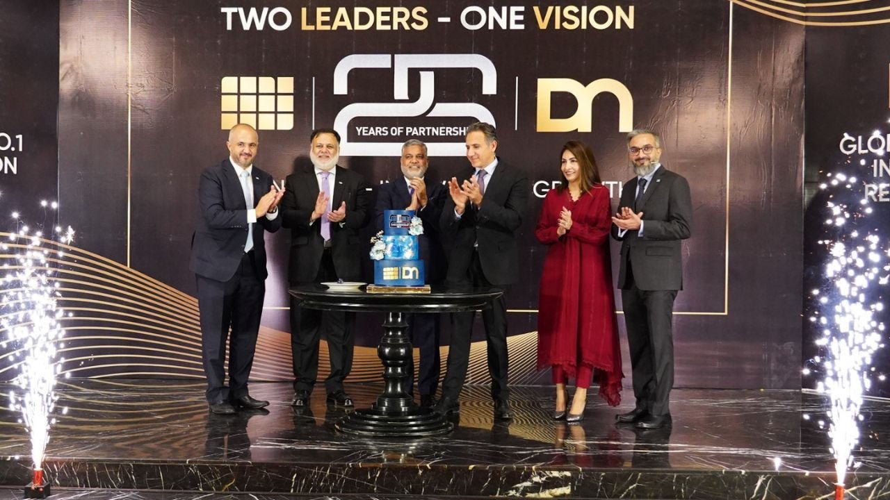 25 Years Strong: Innovative Pvt Ltd and Diebold Nixdorf Celebrate Silver Jubilee