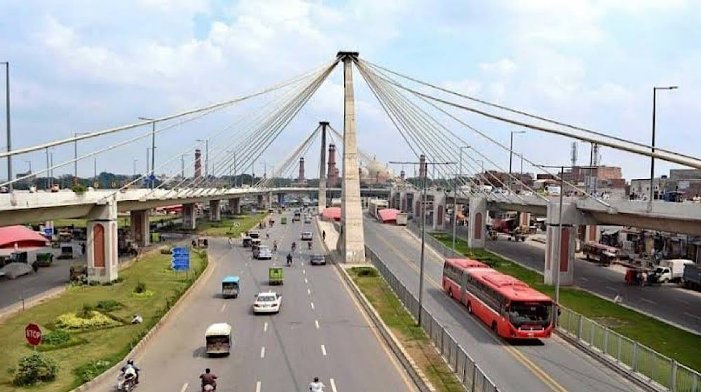 Lahore Metro to Get Solar-Powered With Electric Buses