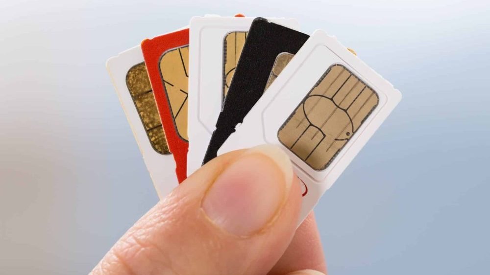 FBR Chairman Confirms Mobile SIMs of Non-Filers Will Be Blocked