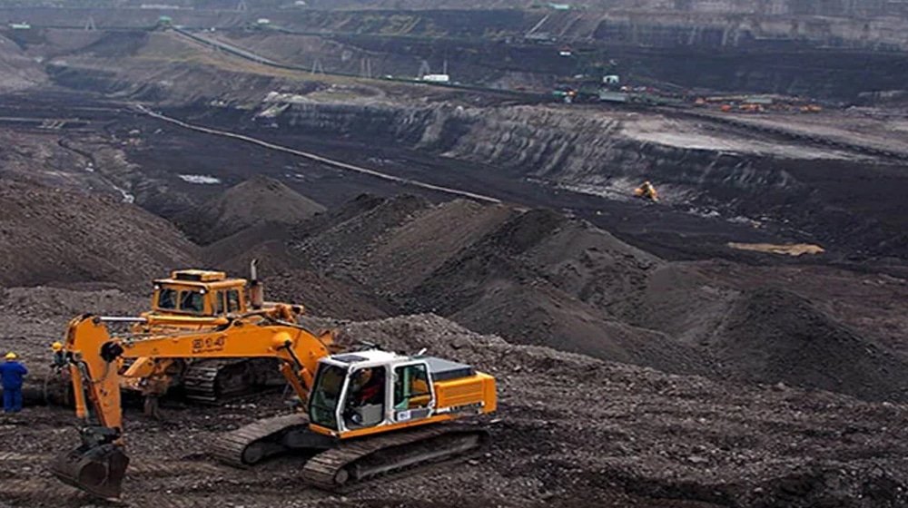 Sindh CM Urges Center to Address Financial Challenges Facing Thar Coal Project