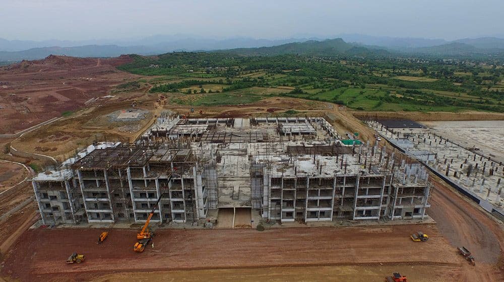 Construction Projects Worth Over Rs. 1 Trillion Stalled Due to Legal Disputes