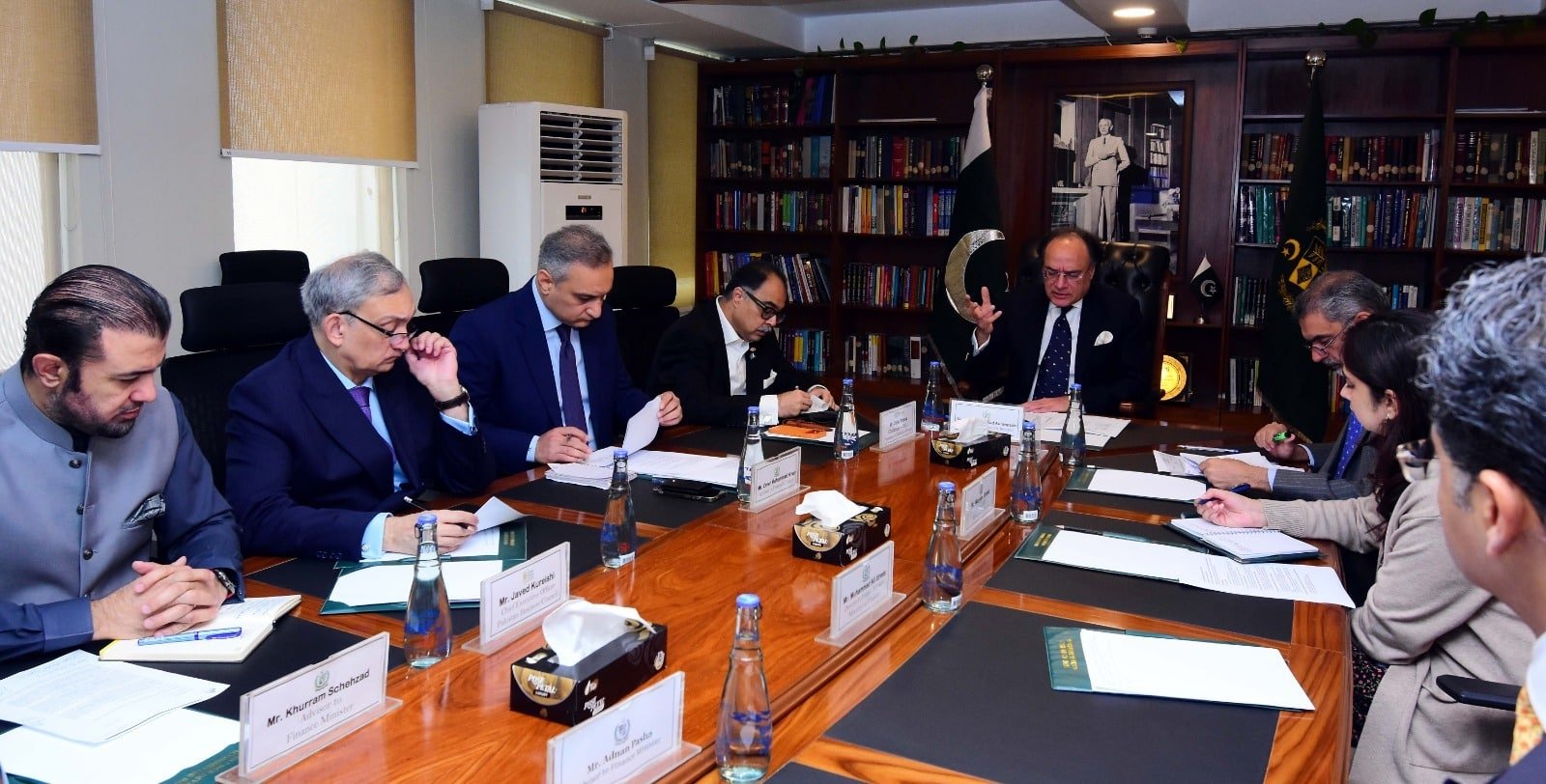 Finance Minister Stresses Tax Reform as Key to Capital Market Growth at Inaugural CMDC Meeting