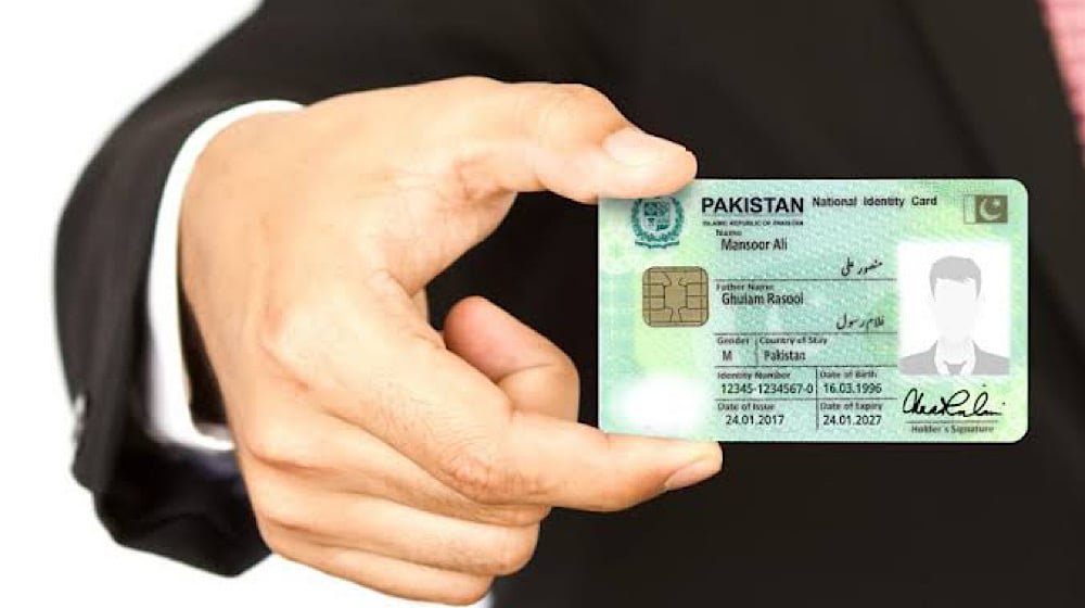 Govt to Slap Rs. 500,000 Fine, 3-Year Prison Sentence for Using Wrong CNIC Numbers and NTNs