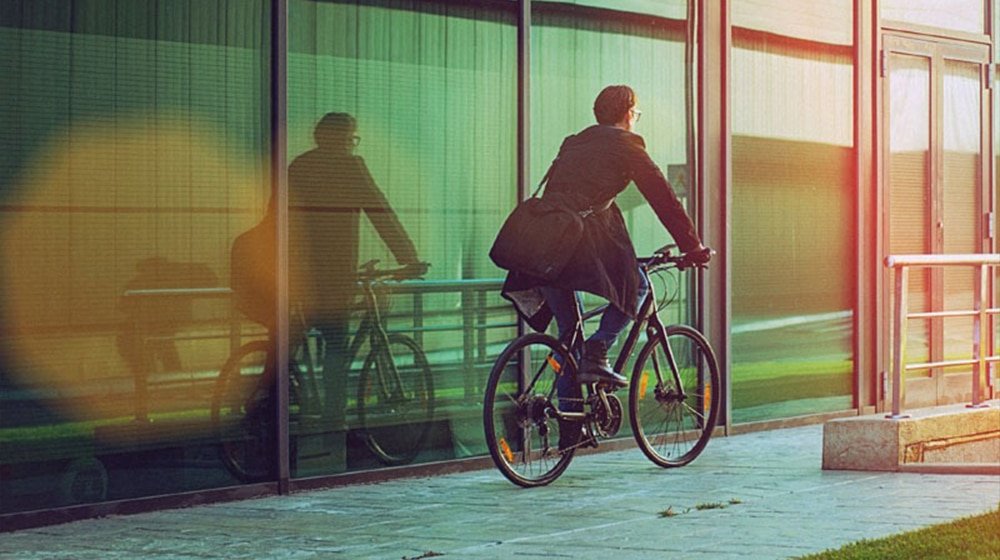 60% Pakistanis Willing to Accept Lower Salary to Work For Eco-Friendly Companies: GSMA Survey