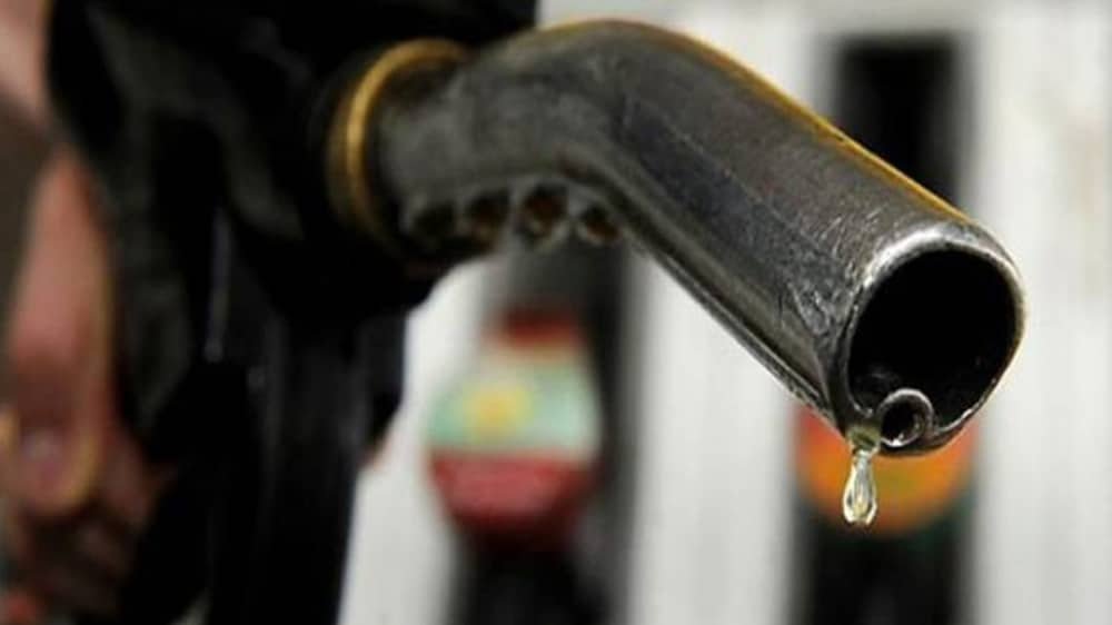 Interior Ministry Moves to Shut Down Over 1,300 Illegal Petrol Pumps Across Pakistan
