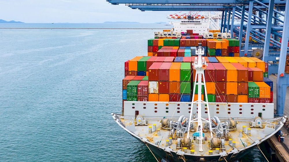 Shipping Companies Impose Big Surcharge on Pakistan Route