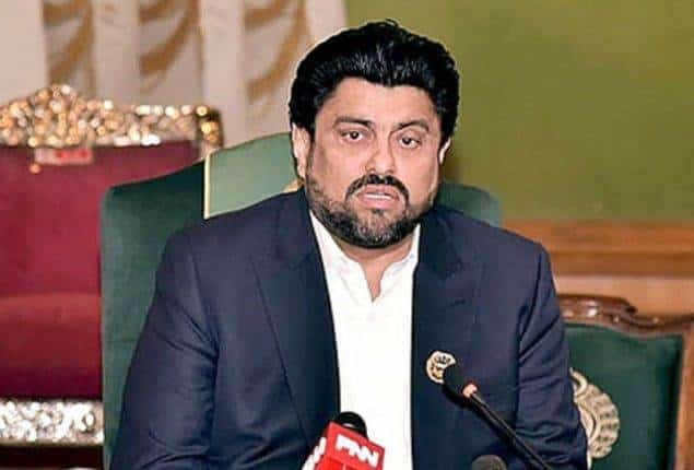 Karachi’s Traders Want to Buy PIA: Sindh Governor