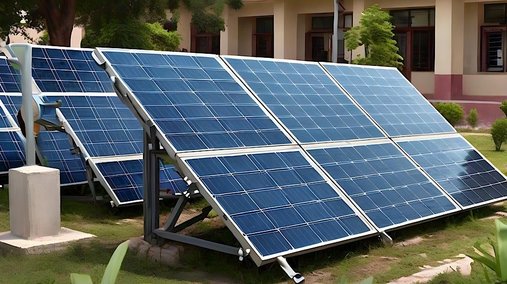 Govt Eyes Shift from Net Metering to Net Billing as Solar Power Surges Beyond Control